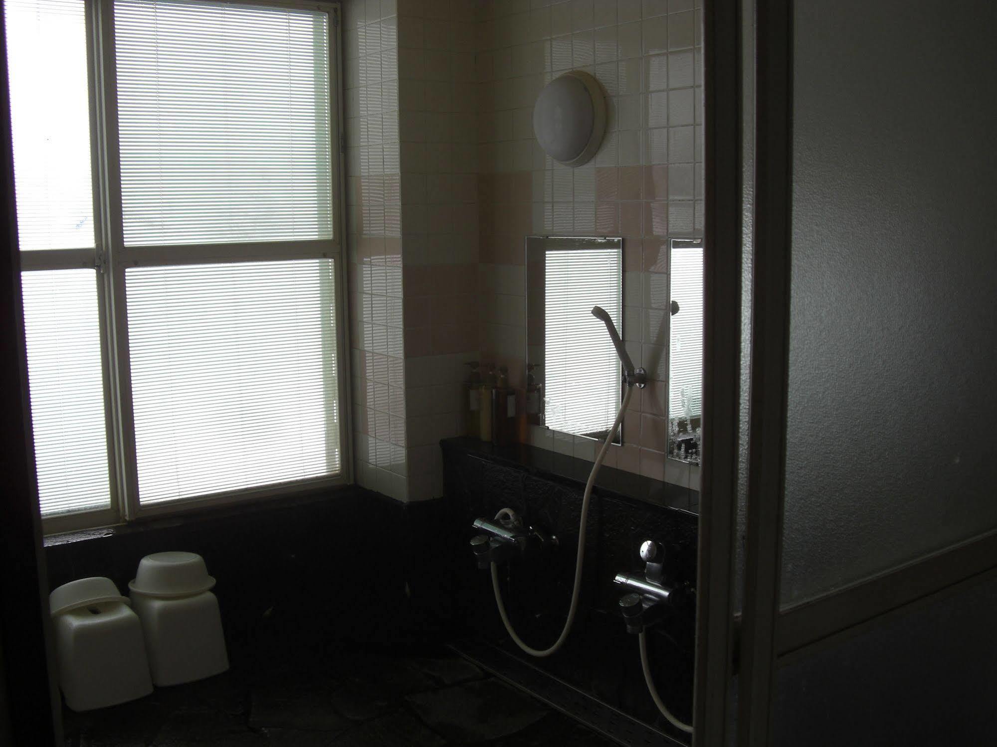 Akakura Yours Inn Мёко Экстерьер фото